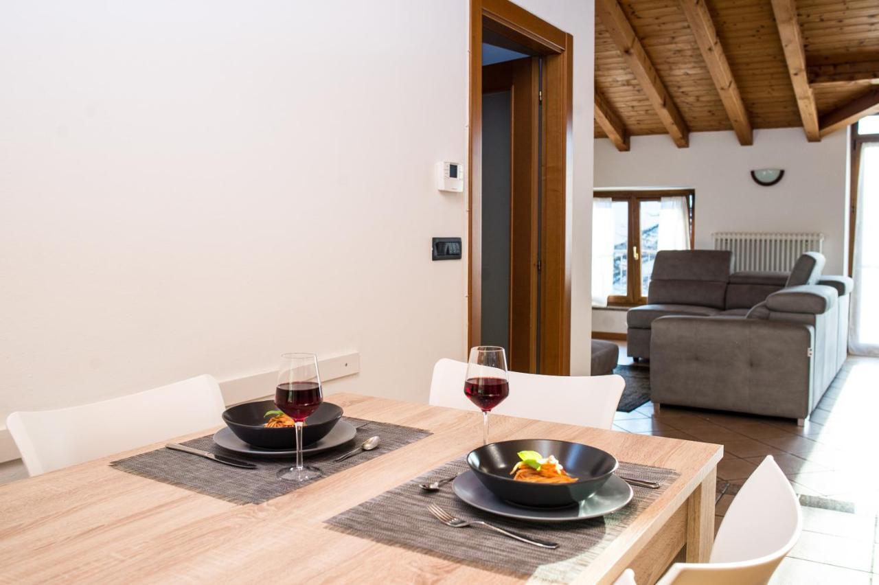 Appartamento Al Forte Torbole Sul Garda Luaran gambar