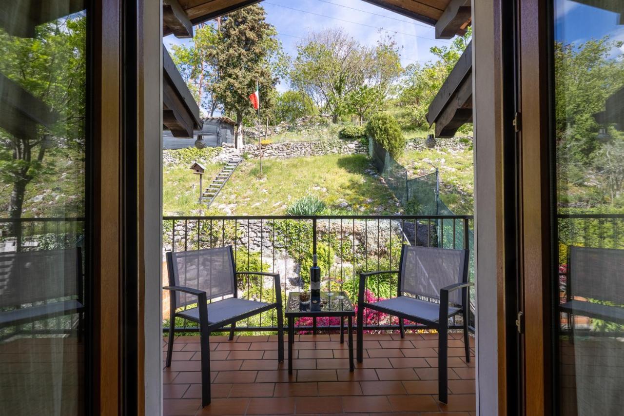 Appartamento Al Forte Torbole Sul Garda Luaran gambar