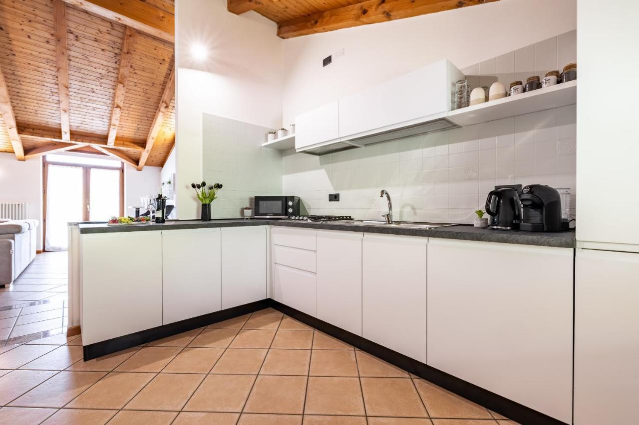 Appartamento Al Forte Torbole Sul Garda Luaran gambar