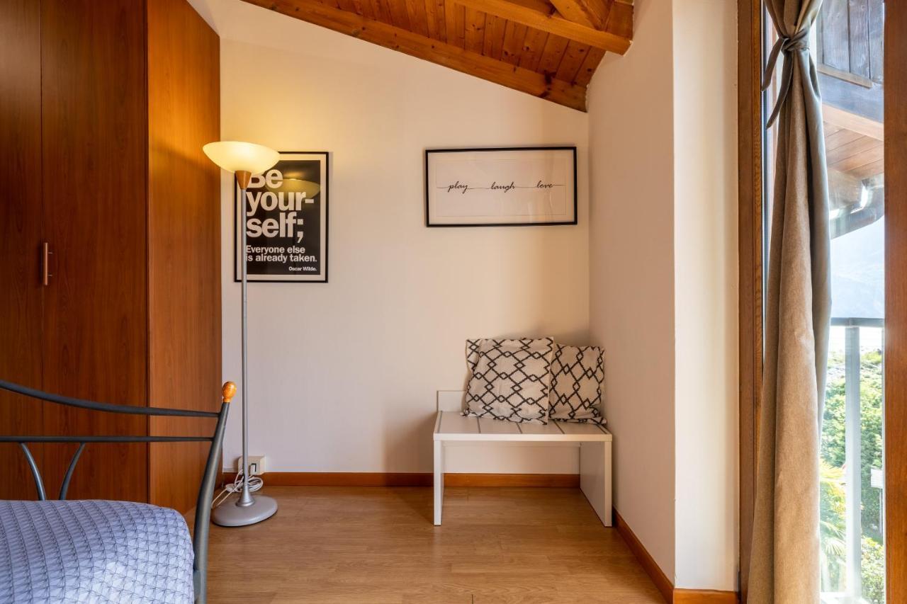 Appartamento Al Forte Torbole Sul Garda Luaran gambar